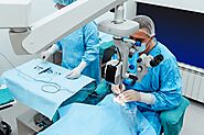 What Does an Oculoplastic Surgeon Do?