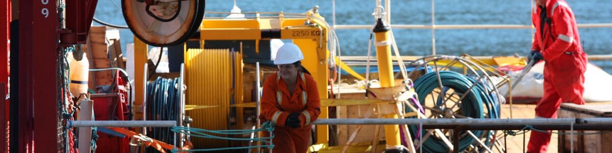 Listly seven reasons to work in marine engineering the start of a rewarding journey headline