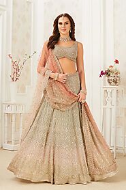 Latest Designer Lehengas for women now available online @ Best Prices | Samyakk