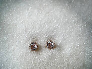 Lab Grown Diamond Stud Earrings: Classic Beauty with a Modern Twist