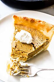 Keto Pumpkin Pie (Low Carb, Sugar-Free, Gluten-Free) 🥧