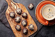 Chocolate Protein Bites