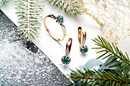 Top Holiday Jewelry Trends for Christmas 2024 – My Bridal Ring