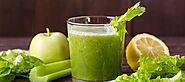 Make Your Own Nutrient-Packed Green Smoothie in Easy Ways