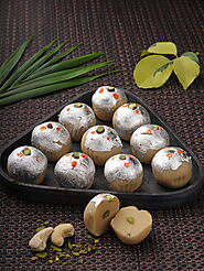 Kaju lemon balls