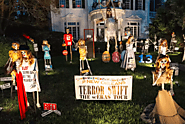 Halloween Decorations Go Viral with Taylor Swift-Inspired Skeletons in New Orleans