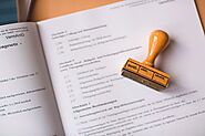 What documents are typically included in an estate plan?