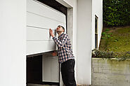 Expert Tips for Garage Door Repair, Replacement & Installation Services | Fast Fix Garage Door