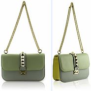 Rent a Designer and Impressive Valentino Handbags from Online Source