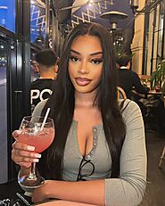 Wearing silky straight lace front wig on dating