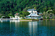 Scenic Views at Kandy Lake