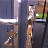 Everything you need to know about locksmith services: A complete guide