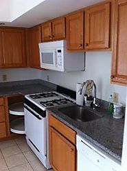 Lg. 2 Bedroom Apt. in Great East Rock Area, Avail. 6/1