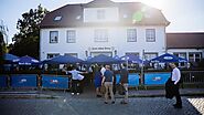 AfD-Jugend singt "Abschiebesong": Anzeige nach Wahlparty - ZDFheute