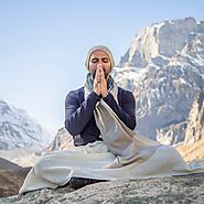 Best Live Yoga Classes Online | Yoga & Meditation Platform