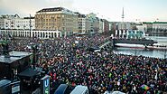 Demo gegen rechts wegen Massenandrang abgebrochen - ZDFheute