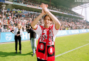 Duurste transfer van Eredivisie naar buitenland: Ruud van Nistelrooij van PSV naar Manchester United