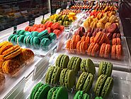 Le Macarons French Pastries