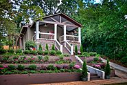 10 Curb Appeal Tips From the Pros