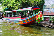 Long Tail Boat