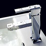 Diamond Shape Single Handle Chrome Finished Solid Brass Bathroom Sink Faucet