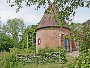 The Oast Converted Barn Near Battle in Sussex