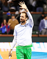 Medvedev, Rune, and Swiatek Reach Quarterfinals – Sport Betting Tips & Insights