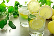 14 Surprising Benefits Of Drinking Lemon Water Every Day