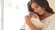 Navigating Motherhood: A Holistic Guide for the First Year | Laadlee
