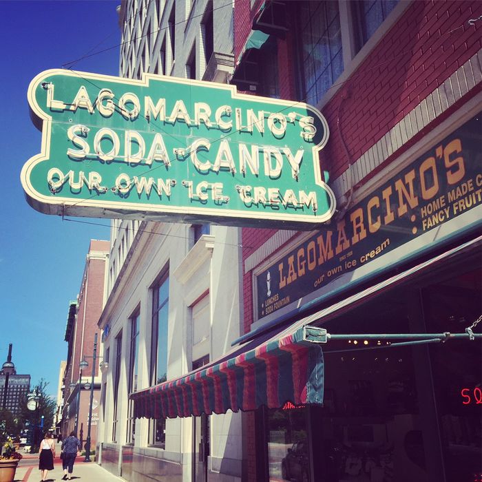 10 Family MustDos in the Quad Cities Our Wandering Family