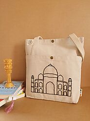 Heritage Elegance Tote – Taj Mahal Edition | TRIO CANVA