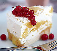 Lemon meringue ice cream cake