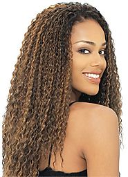Curly hair extensions – are they forever the best option for wavy hair clients