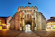 Airport taxi Heathrow to Southampton from £160.00 taxi Heathrow airport to Southampton taxi LHR Heathrow to Southampt...