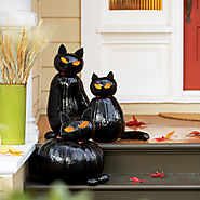 Make black cat o'lanterns