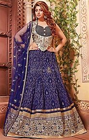 Latest Designer Lehengas For Engagement At Cheap Price Online India by Designersandyou