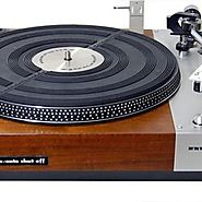 Vintage Turntable & Stereo - Blue Springs, MO