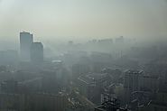 Co się dzieje w Warszawie: to smog czy mgła?
