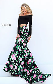 Off The Shoulder Black/Pink Two Piece 2017 Long Sleeves Long Floral Printed Prom Dresses