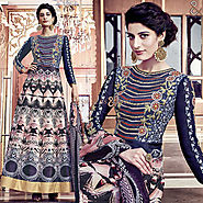 Fine Looking Indian Designer Gown Online On Sale For Smart Look