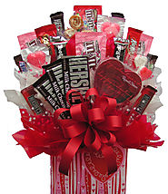 Valentines Day Candy Bouquet Delivery to USA | Buy Now and Get 15% off | Send Valentines Day Candy Bouquet to USA