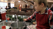 19 Kids and Counting: Boys in the Kitchen : Video : TLC