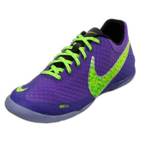 indoor soccer shoes Soccer shoes: the best indoor soccer shoes and turf soccer shoes to