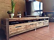 Reclaimed Wood Pallets with Steel Feet TV Stand