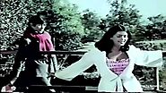 aise na mujhe tum dekho | Darling Darling (1977) | Zeenat Aman & Dev Anand