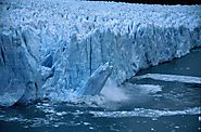 Images of the World - Glacier Perito Moreno Iceberg Crash.