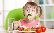 4 Simple Tips to Get Your Kids Eat Veggies