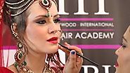 Learn advanced makeup techniques in Mumbai