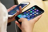 Apple Readies iPhone Overhaul for Smartphone’s 10th Anniversary