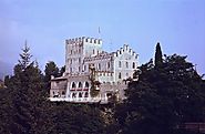 4. The Battle for the Schloss Itter was one of the strangest case of WW II. In that the American and German army foug...